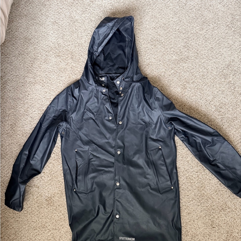 Stutterheim Black Raincoat with Hood